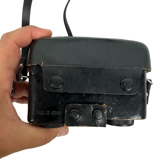 Vintage Sears 126 Film Camera Easy Load Auto 600 Rikenon Lens 1:28 f=43mm - Picture 9 of 9